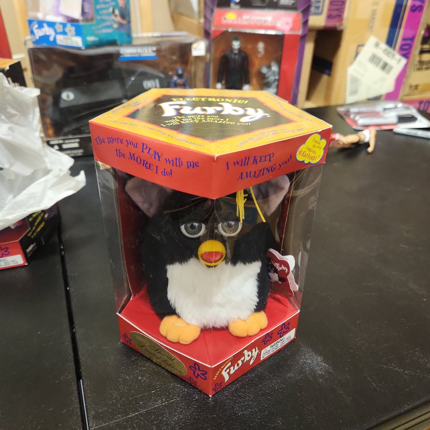 New In Box 1999 Vintage Graduation Furby limited edition Green Eyes 70-886 - House of Cars Virginia