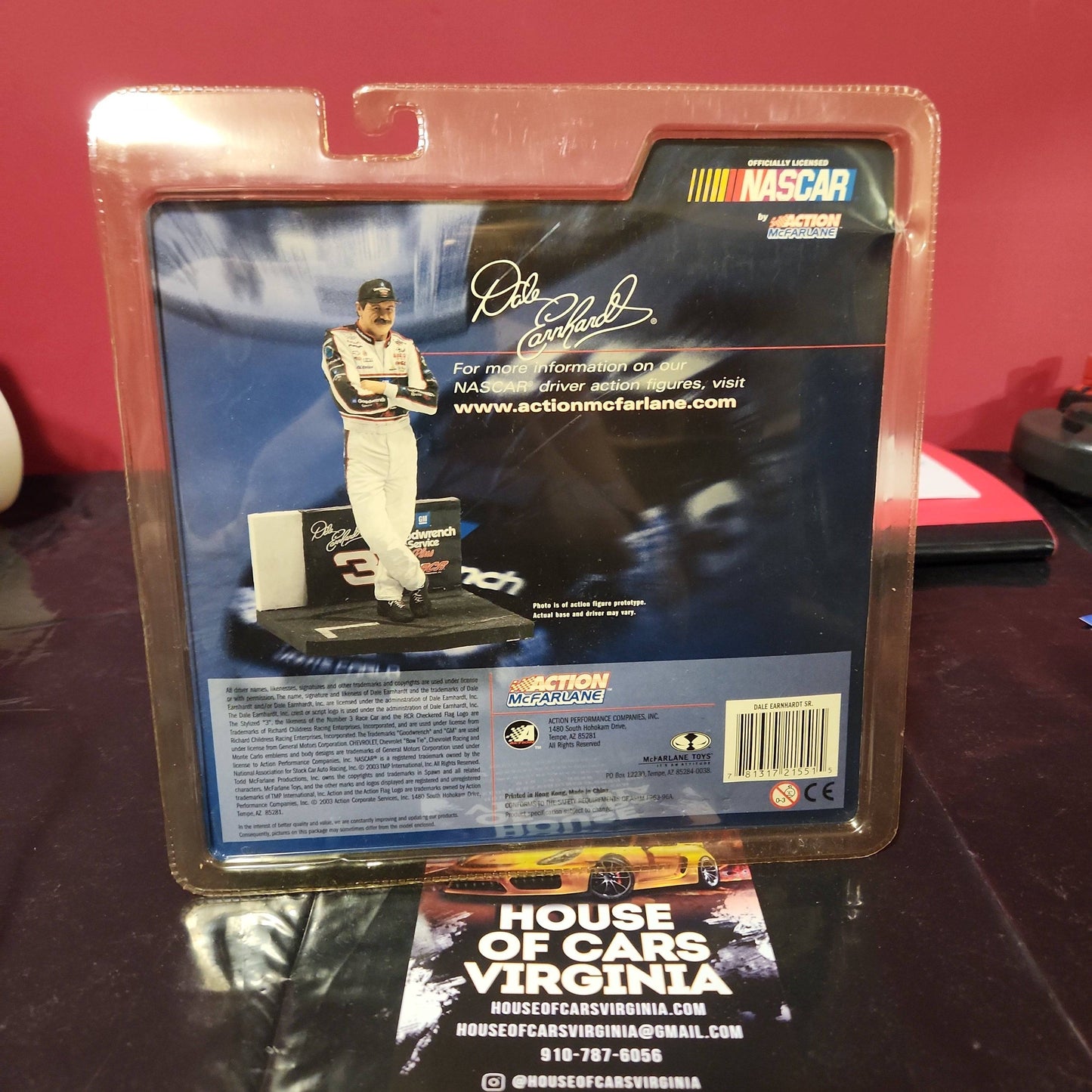 McFarlane Toys McFarlane NASCAR Series 1 Dale Earnhardt Sr Action Figure - House of Cars Virginia