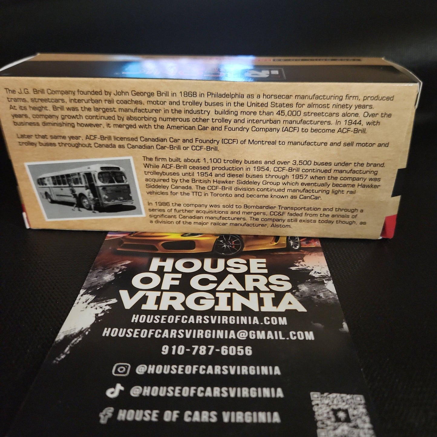 1952 CCF-BRILL SD-44 TRANSIT BUS DC TRANSIT 1/87 MODEL ICONIC REPLICAS 87-0374 - House of Cars Virginia