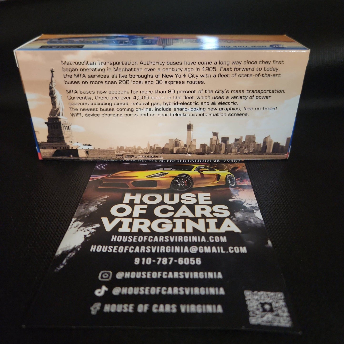 Flxible 53102 New Look Transit Bus "MTA New York City" White with Blue Stripes L - House of Cars Virginia