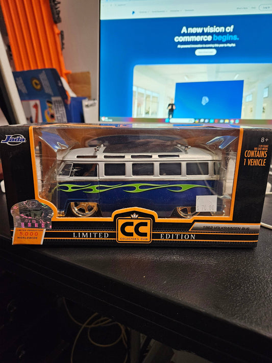 Jada Limited Edition CHASE 1962 Volkswagen Bus - House of Cars Virginia