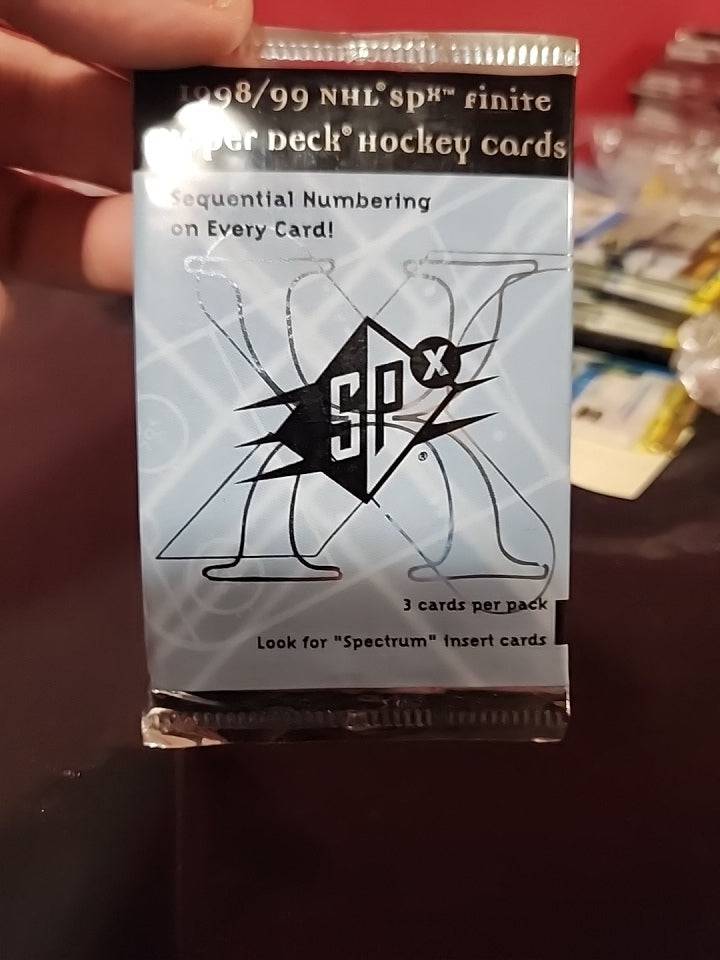 1998 SPx FINITE UPPER DECK HOCKEY HOBBY PACK NHL Cards FACTORY NEW UNOPENED UNSEARCHED - House of Cars Virginia