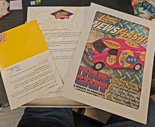 1999 Johnny Lightning Collector Club Membership Kit w/1968 Yenko Camaro and original paperwork - House of Cars Virginia