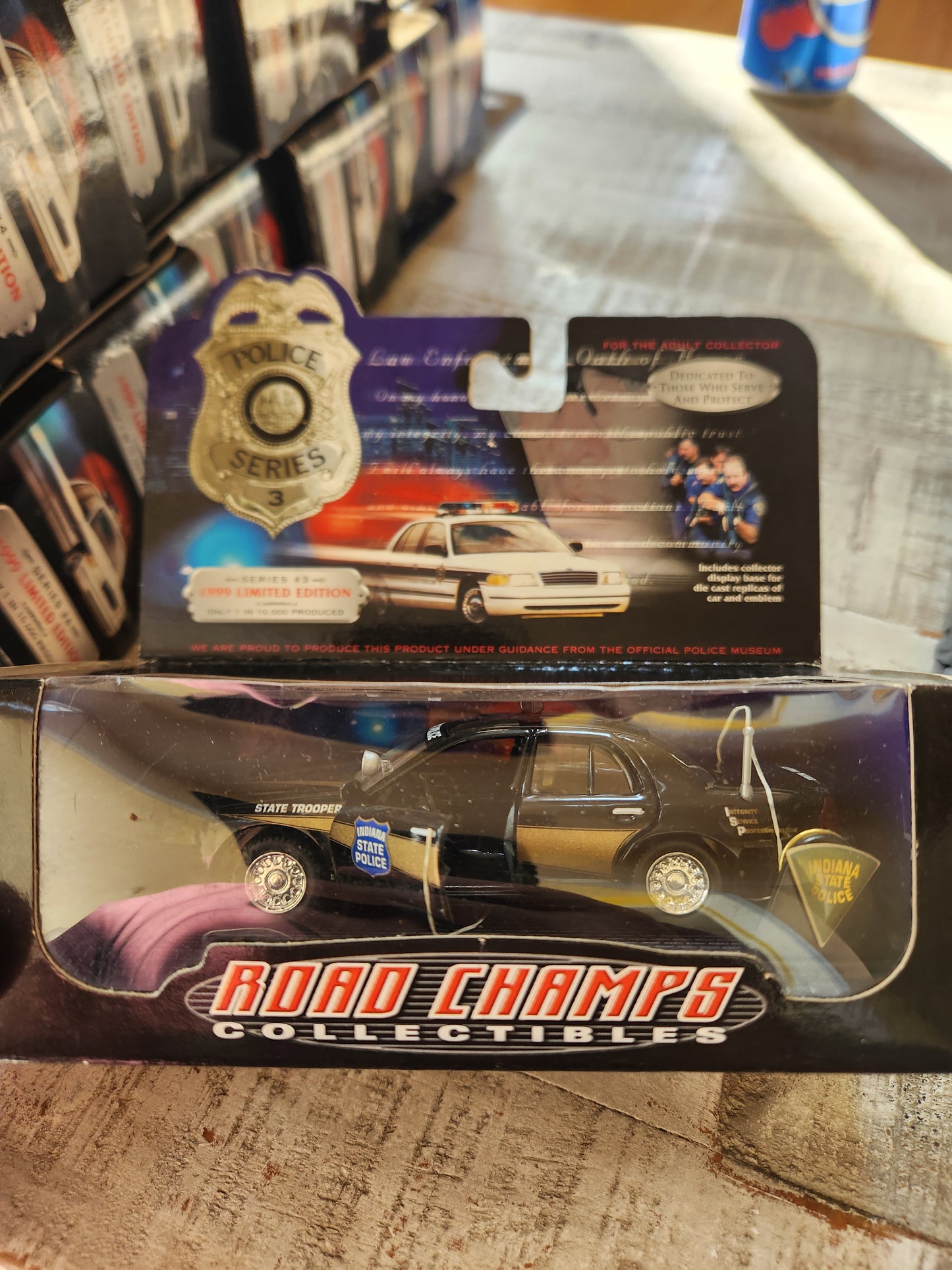 Road Champs 1999 Indiana State Trooper Ford Crown Vic Police Car 1/43 - House of Cars Virginia