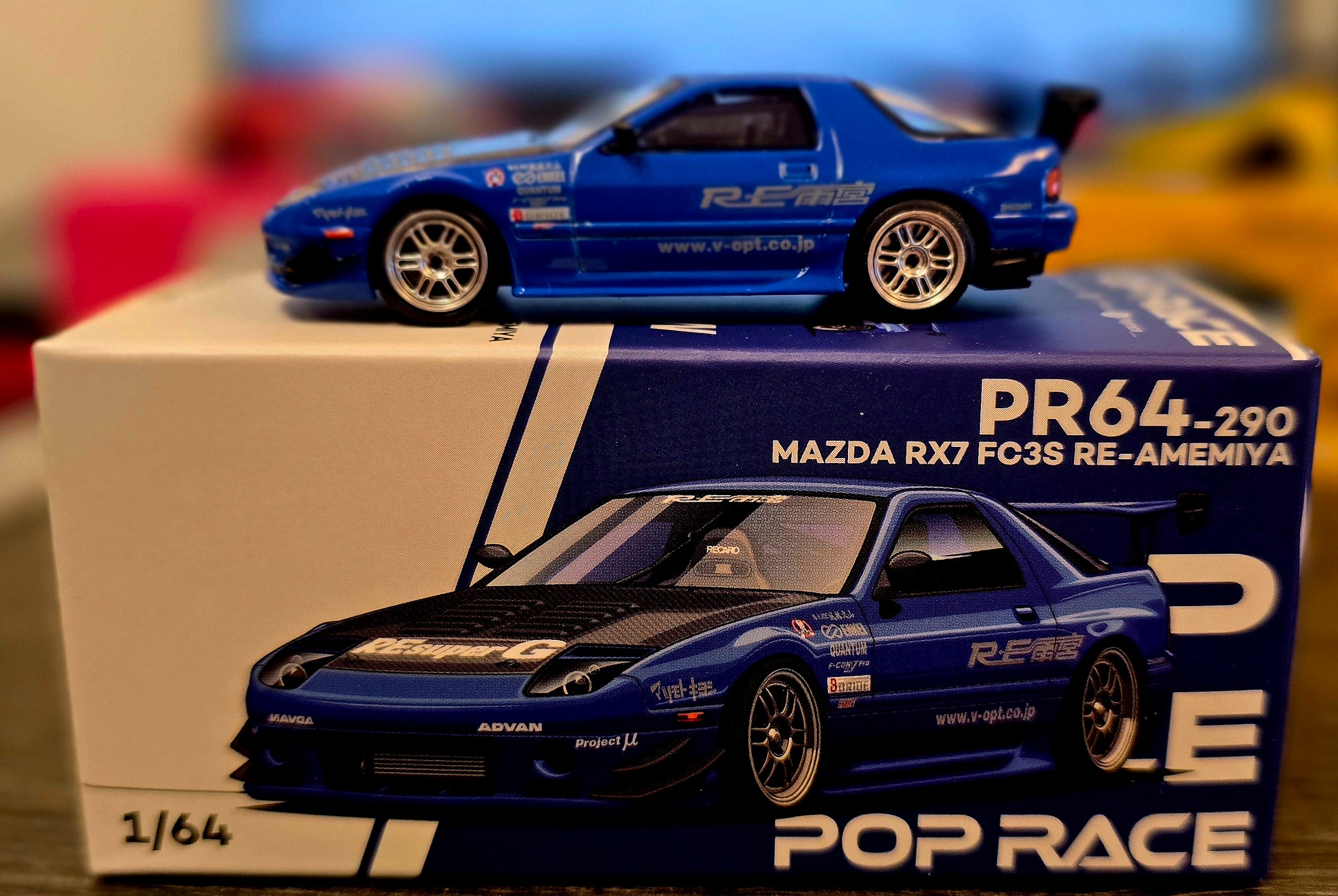 1/18 MAZDA RX-7 (FD3S) RE Amemiya ライトブルー IG1342 MAZDA RX-7 (FD3S) RE Amemiya Blue – ignition model