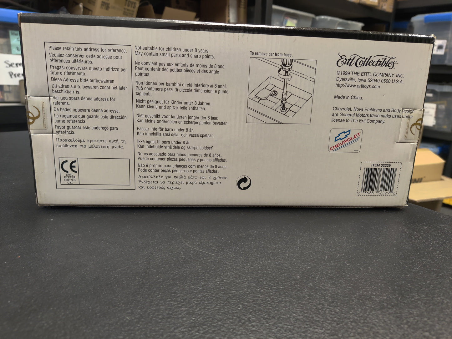 1.18 metal American Muscle 1969 Chevy Nova ERTL Collectibles