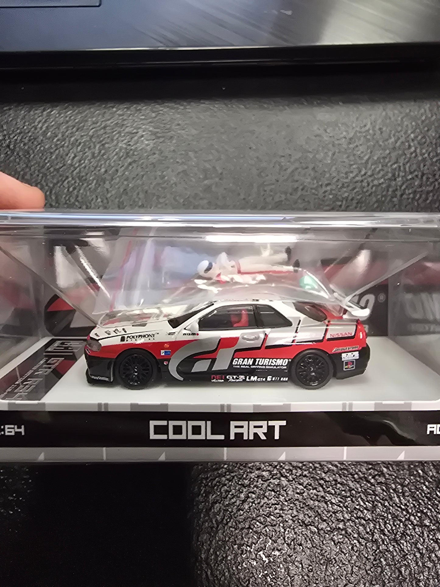 COOL ART GT-R R34 A2/GBAN TURISMO LIVERYFIGURINE VER International Diecast - House of Cars Virginia