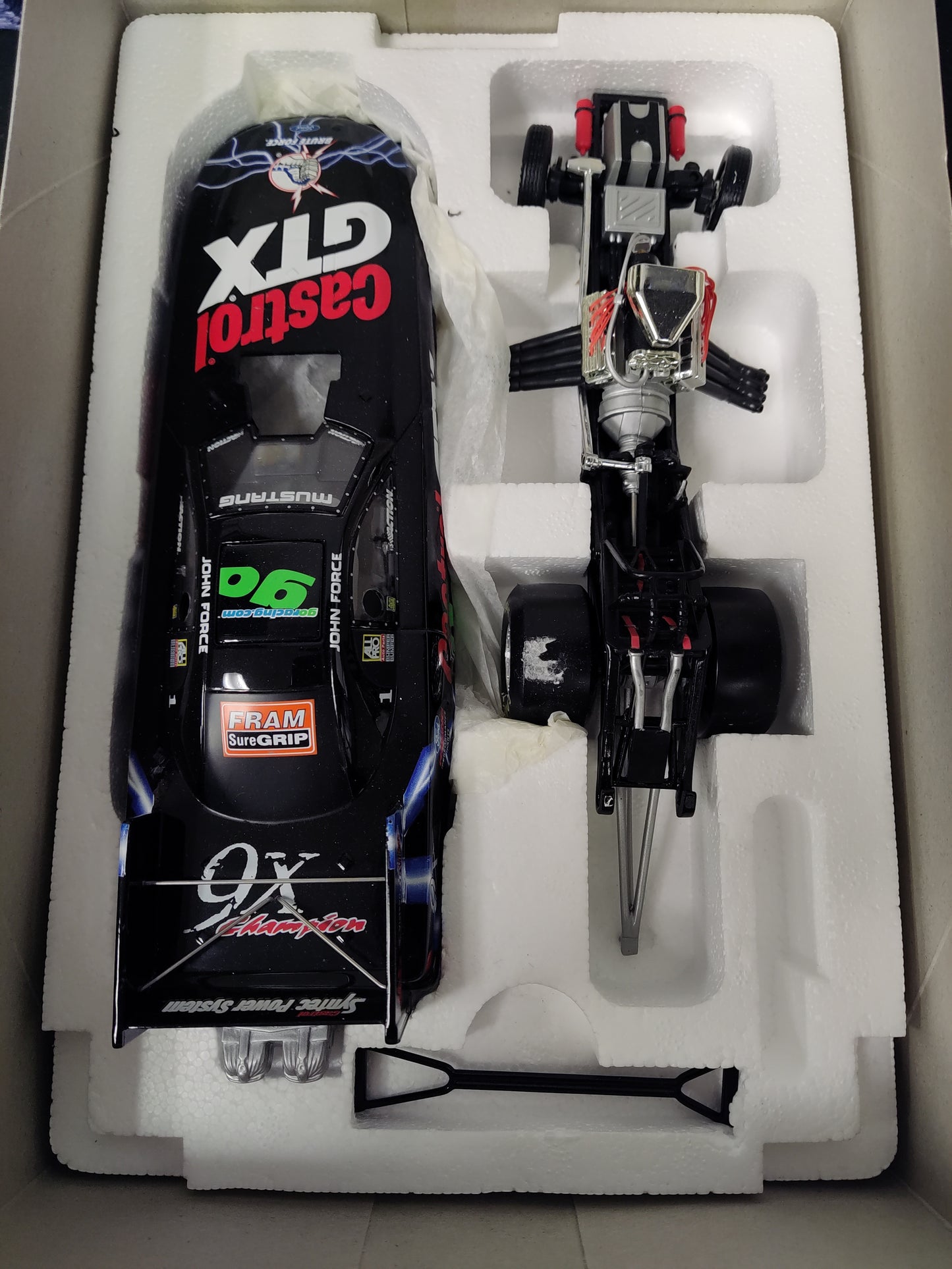 John Force Castrol GTX / 9X Champion 2000 Mustang Funny Car 1:24 - House of Cars Virginia