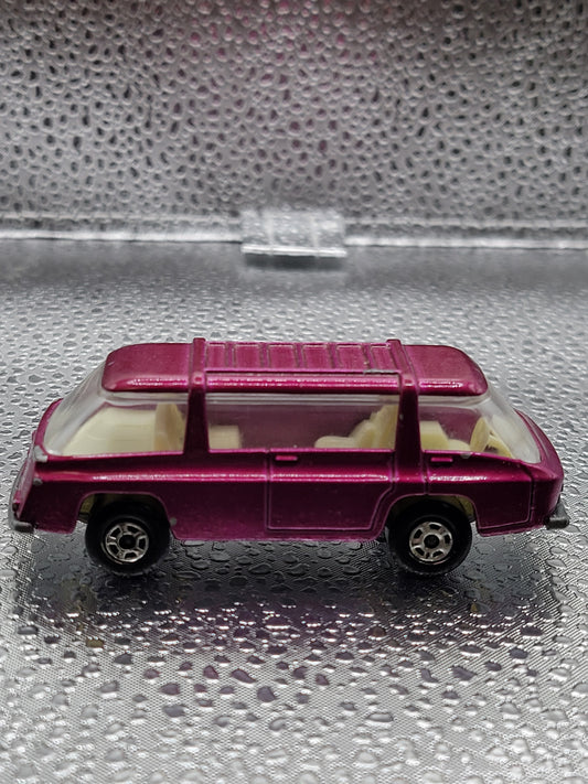 Lesney Matchbox No.22 Freeman Inter-city Commuter 1970 Made in England (Near mint condition, slight paint chipping. See pictures) - House of Cars Virginia