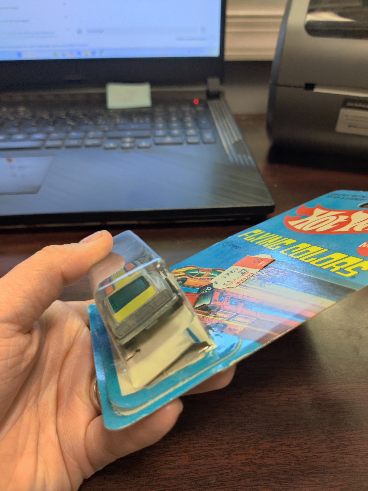 HotWheels Flying Colors #5 Z Whiz - House of Cars Virginia