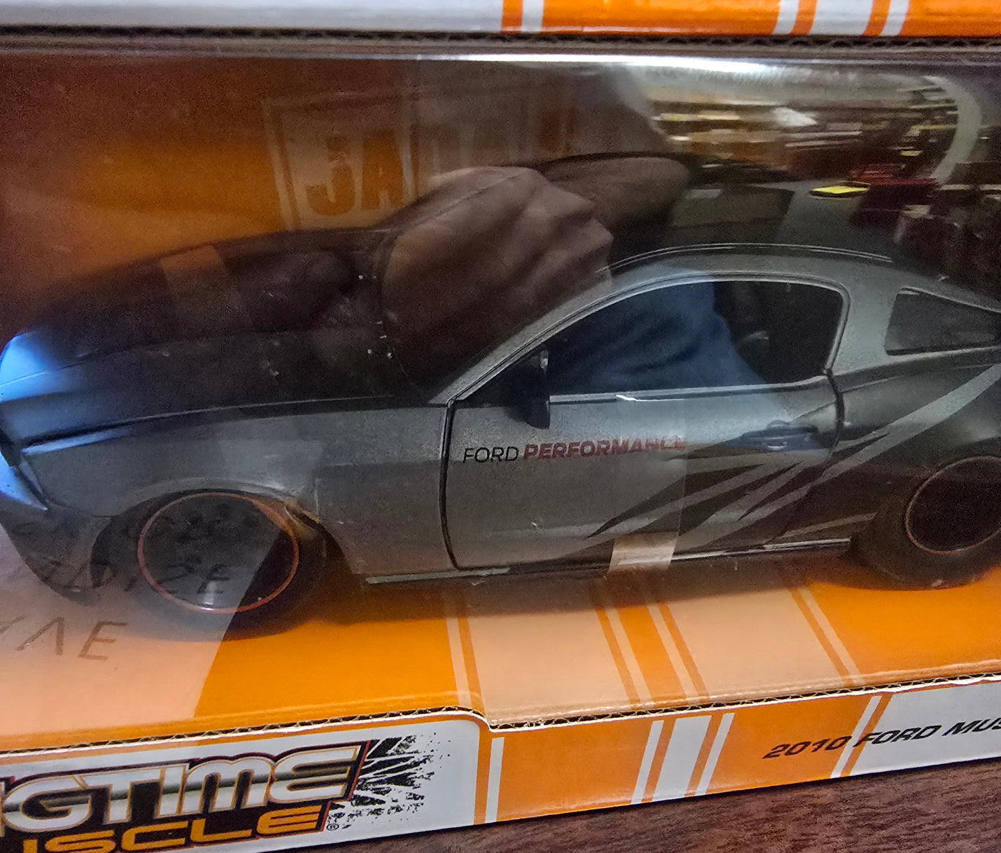 Jada Bigtime Muscle 1/24 2010 Ford Mustang GT - House of Cars Virginia