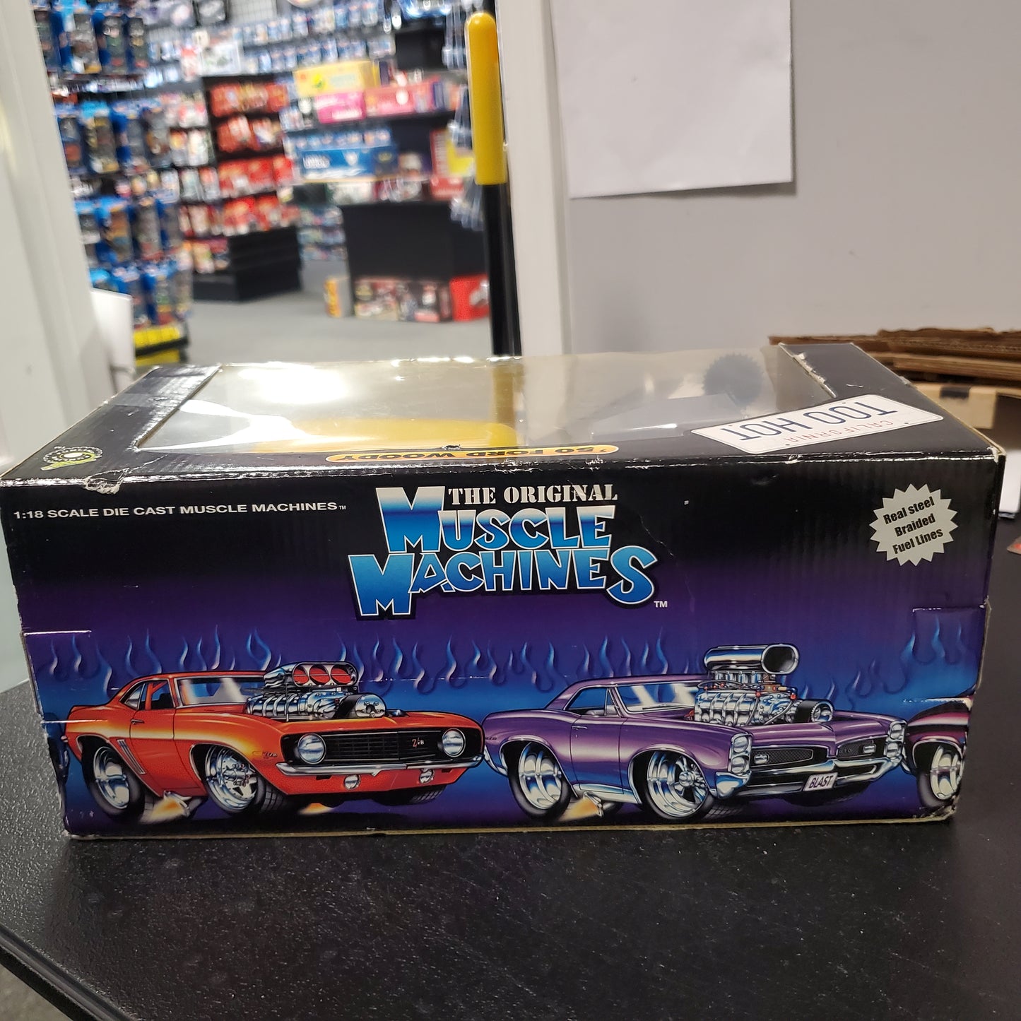 Muscle Machines 50's ford woody - 1/18 Die Cast 003 - House of Cars Virginia