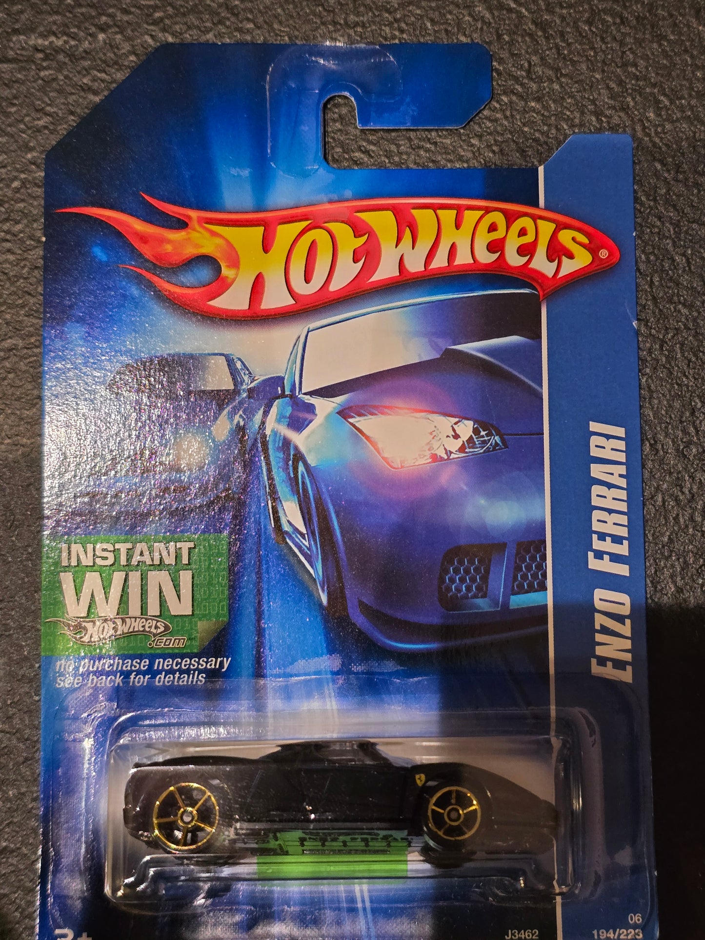 2006 Hot Wheels Mainline #194 ENZO FERRARI Black w/Gold OH5 Spoke Wheels Mainline - House of Cars Virginia