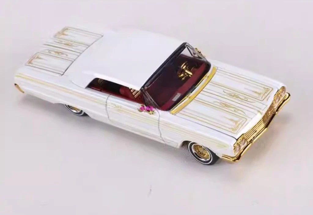 1:64 *FINE WORKS 64 White IMPALA Convertible Muscle Sports Model Diecast Metal Car - House of Cars Virginia