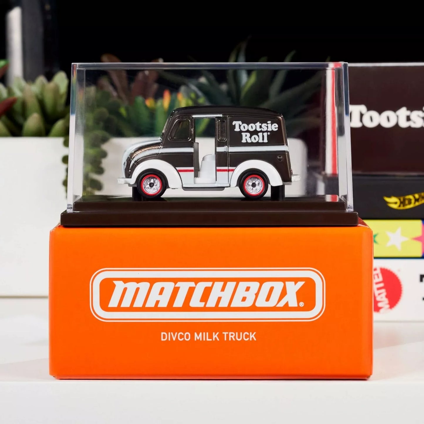 MATCHBOX TOOTSIE ROLL DIVCO MILK TRUCK MATTEL COLLECTOR BRAND NEW - House of Cars Virginia