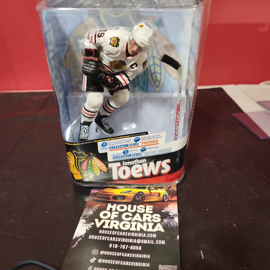 NHL Jonathan Towes Action Figure Chicago Blackhawks #19 2010 McFarlane NEW - House of Cars Virginia