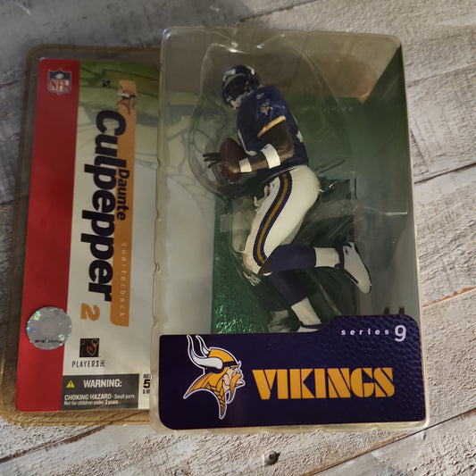 McFarlane Sports NFL Figure Series 9 Daunte Culpepper 2 Minnesota Vikings QB #11 - House of Cars Virginia