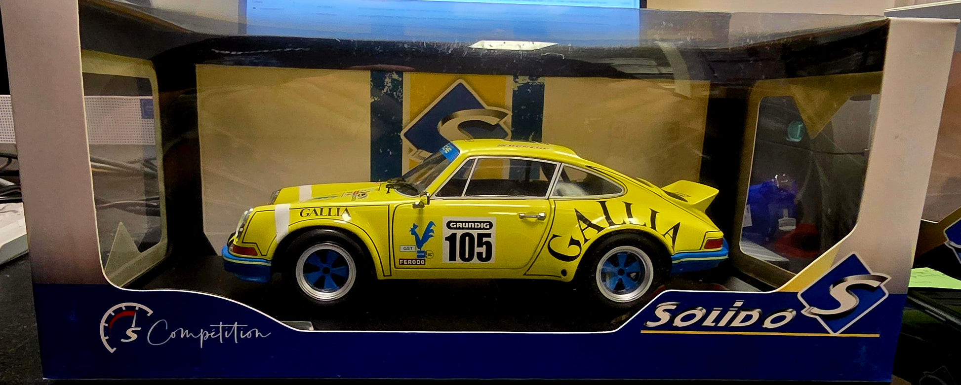 Solido 1:18 Porsche 911 RSR Tour Auto 1973 - House of Cars Virginia