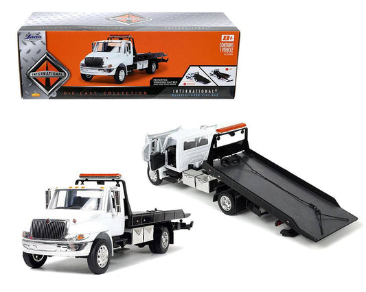 Jada 1:24 International Flatbed Tow Truck - House of Cars Virginia