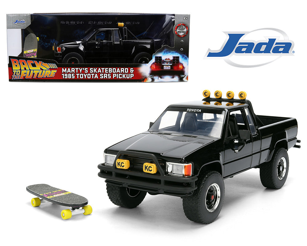 Jada 1:24 1985 Toyota SR5 Pickup and Marty’s Skateboard – Back To The Future – Hollywood Rides $