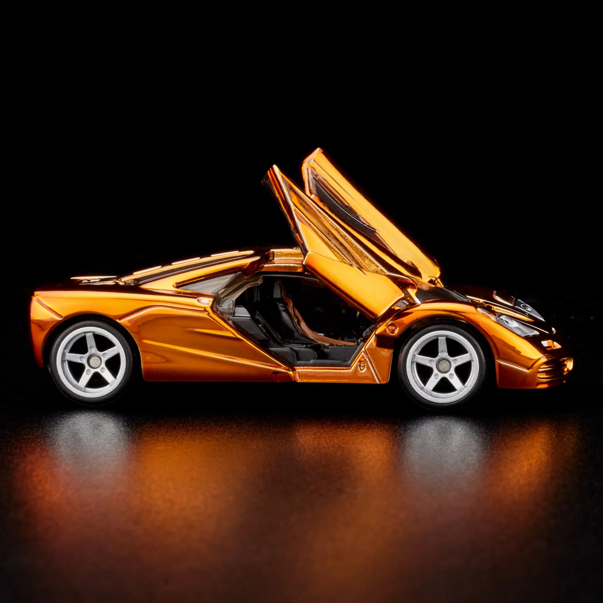 Hot Wheels Red Line Club (RLC) McLaren F1 (boxed) - House of Cars Virginia