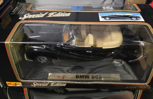 Maisto #31817 1:18 Scale Diecast 1955 BMW 502 Special Edition