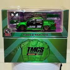 BM Creations 1/64 Isuzu D-MAX 2018 Low Rider Metallic Green (TMCS Malaysia 2025 event model) - House of Cars Virginia