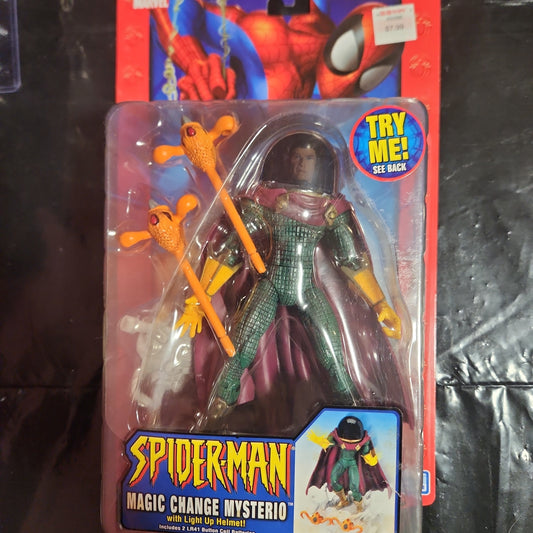 2005 ToyBiz - Spider-Man - Magic Change Mysterio with Light Up Helmet - House of Cars Virginia