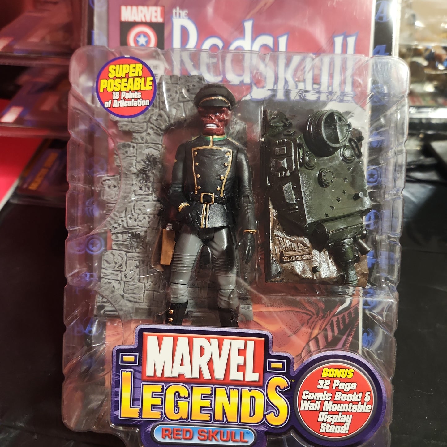 MARVEL LEGENDS SERIES V RED SKULL ACTION FIGURE & COMIC - House of Cars Virginia