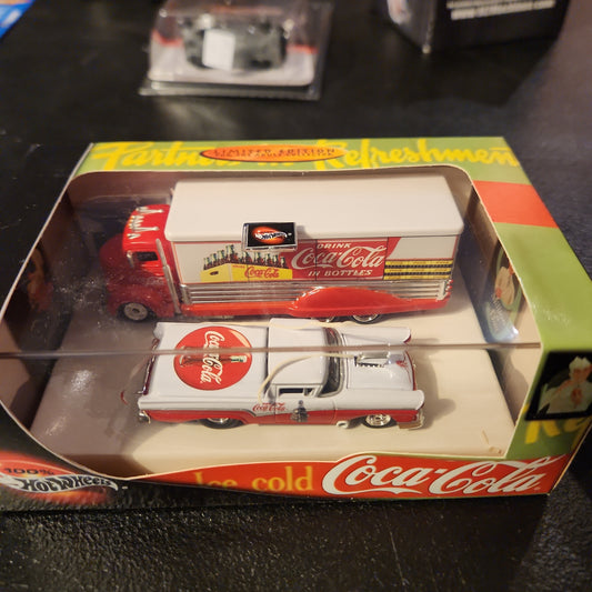 HOT WHEELS - SMALL BOX SET - COCA-COLA VEHICLES - House of Cars Virginia