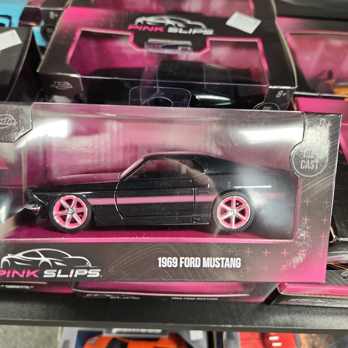 1969 FORD MUSTANG BLACK METALLIC 1/32 DIECAST MODEL CAR BY JADA - House of Cars Virginia