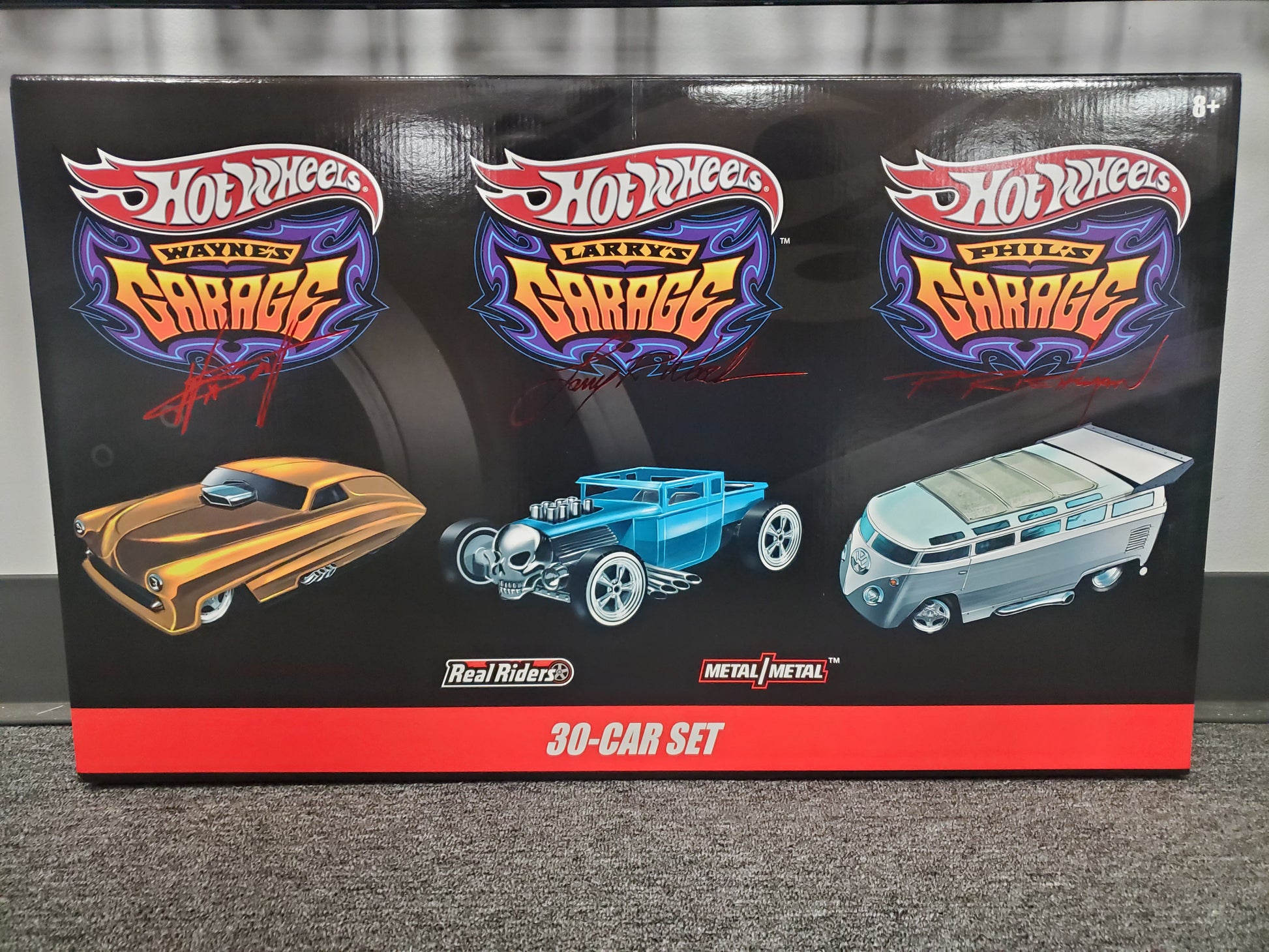 Hot Wheels Larry's Phil's Wayne's Garage 30 Car Set NIB 2010 - House of Cars Virginia
