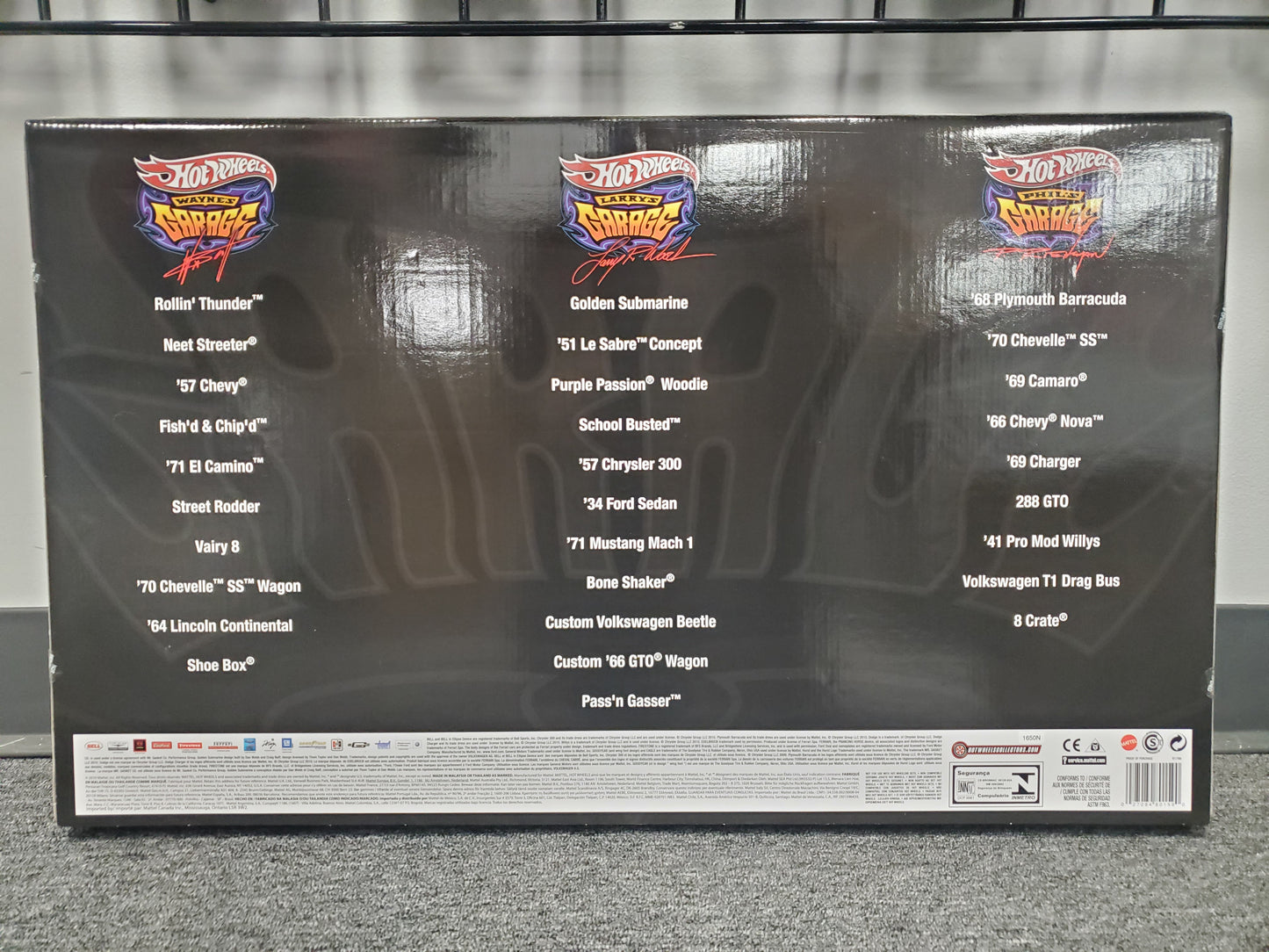 Hot Wheels Larry's Phil's Wayne's Garage 30 Car Set NIB 2010 - House of Cars Virginia