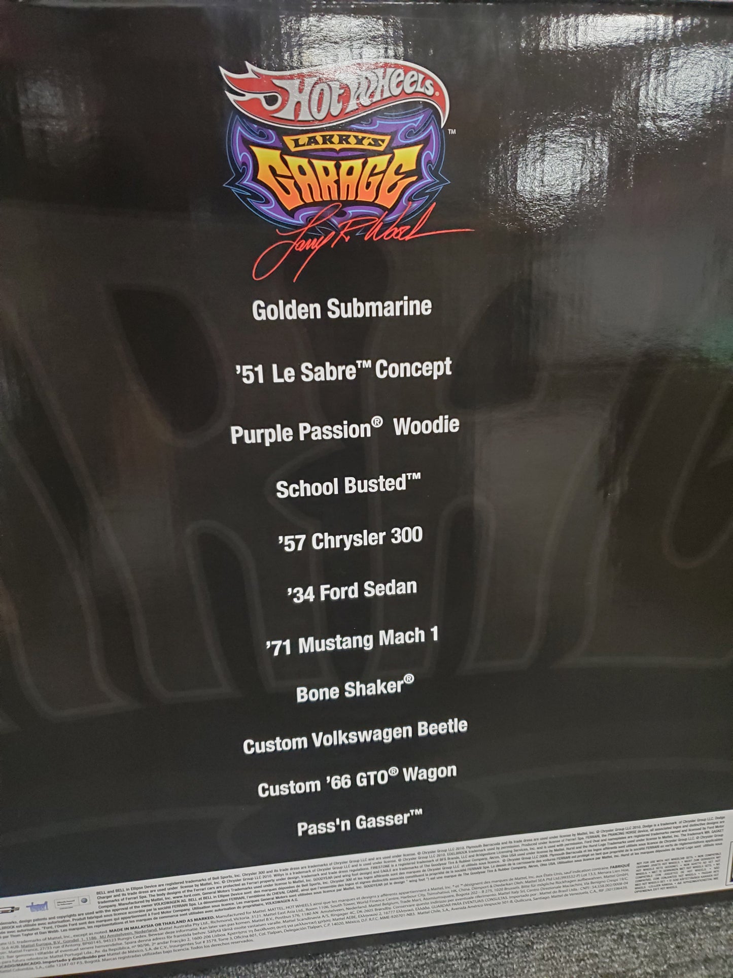 Hot Wheels Larry's Phil's Wayne's Garage 30 Car Set NIB 2010 - House of Cars Virginia