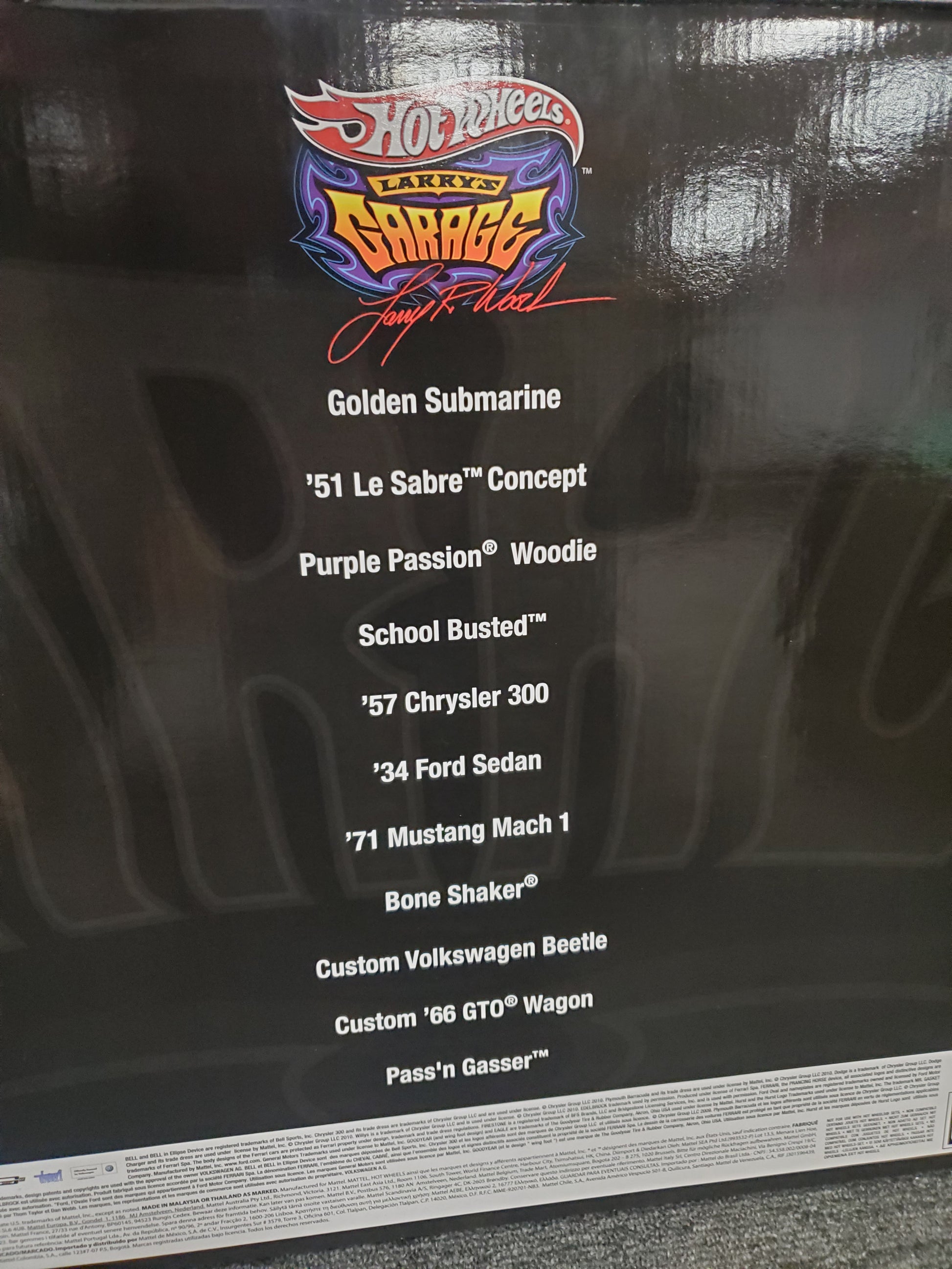 Hot Wheels Larry's Phil's Wayne's Garage 30 Car Set NIB 2010 - House of Cars Virginia