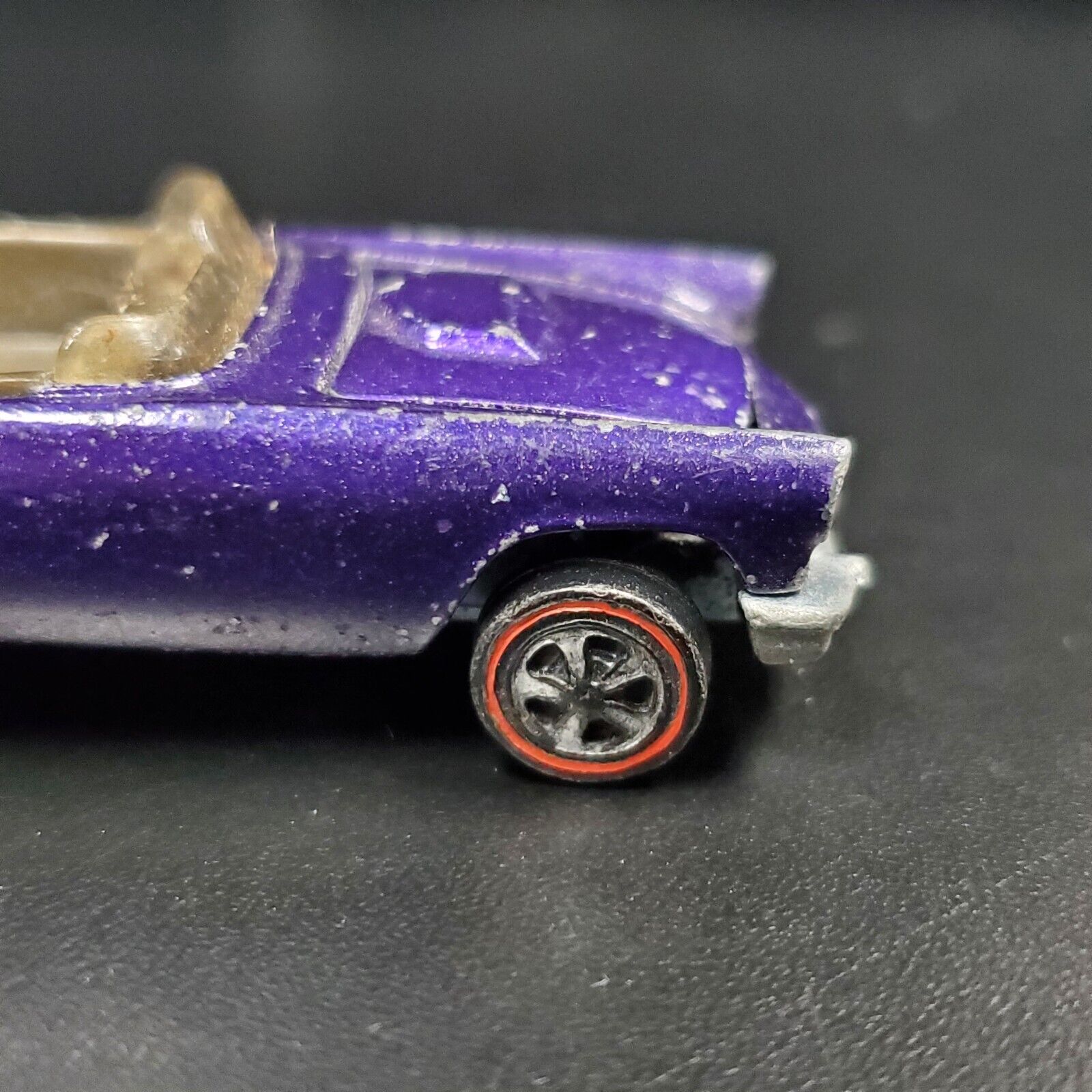 Hot Wheels Redline 1968 Classic 57 T-Bird PURPLE w/brown interior Unrestored Original Loose Car - House of Cars Virginia