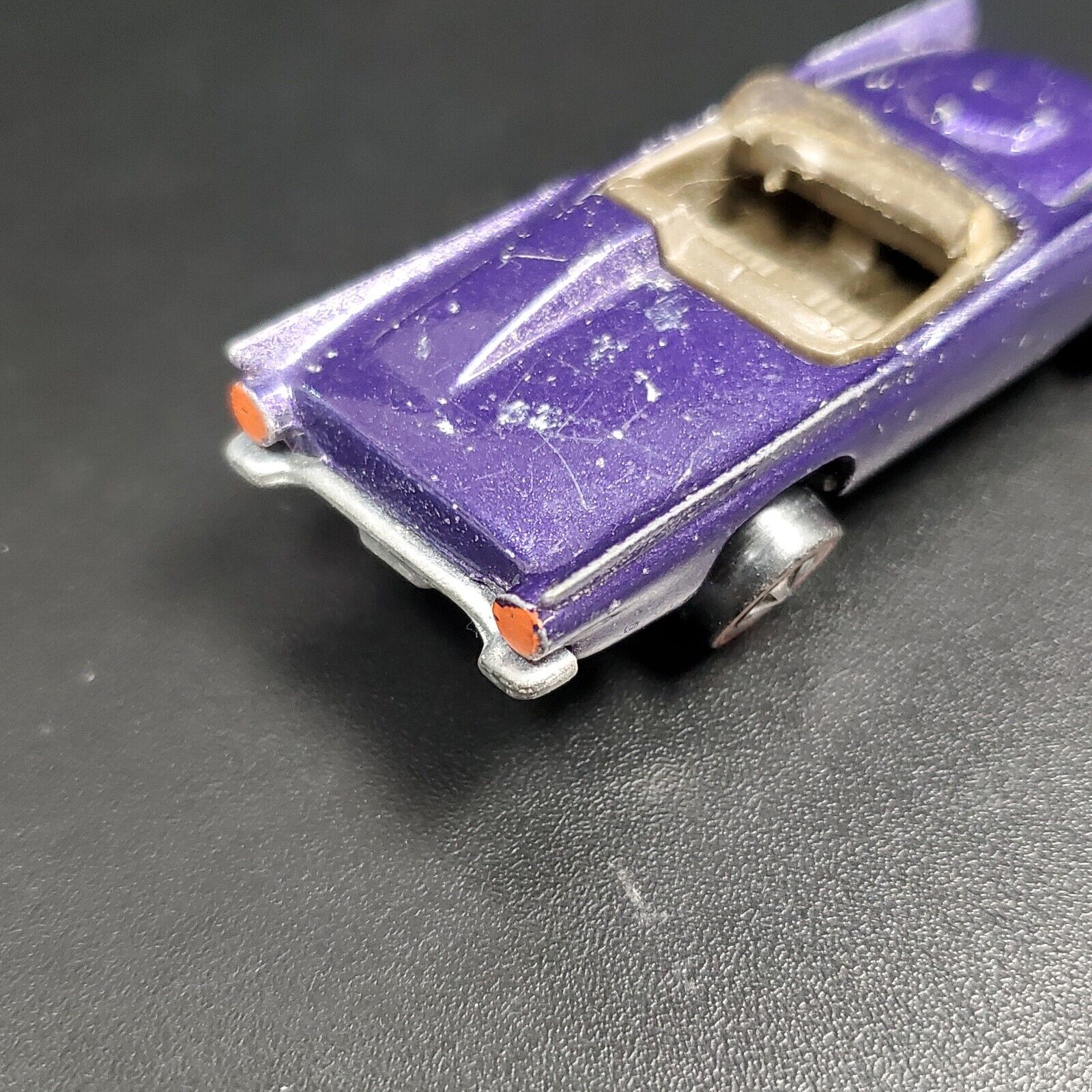 Hot Wheels Redline 1968 Classic 57 T-Bird PURPLE w/brown interior Unrestored Original Loose Car - House of Cars Virginia