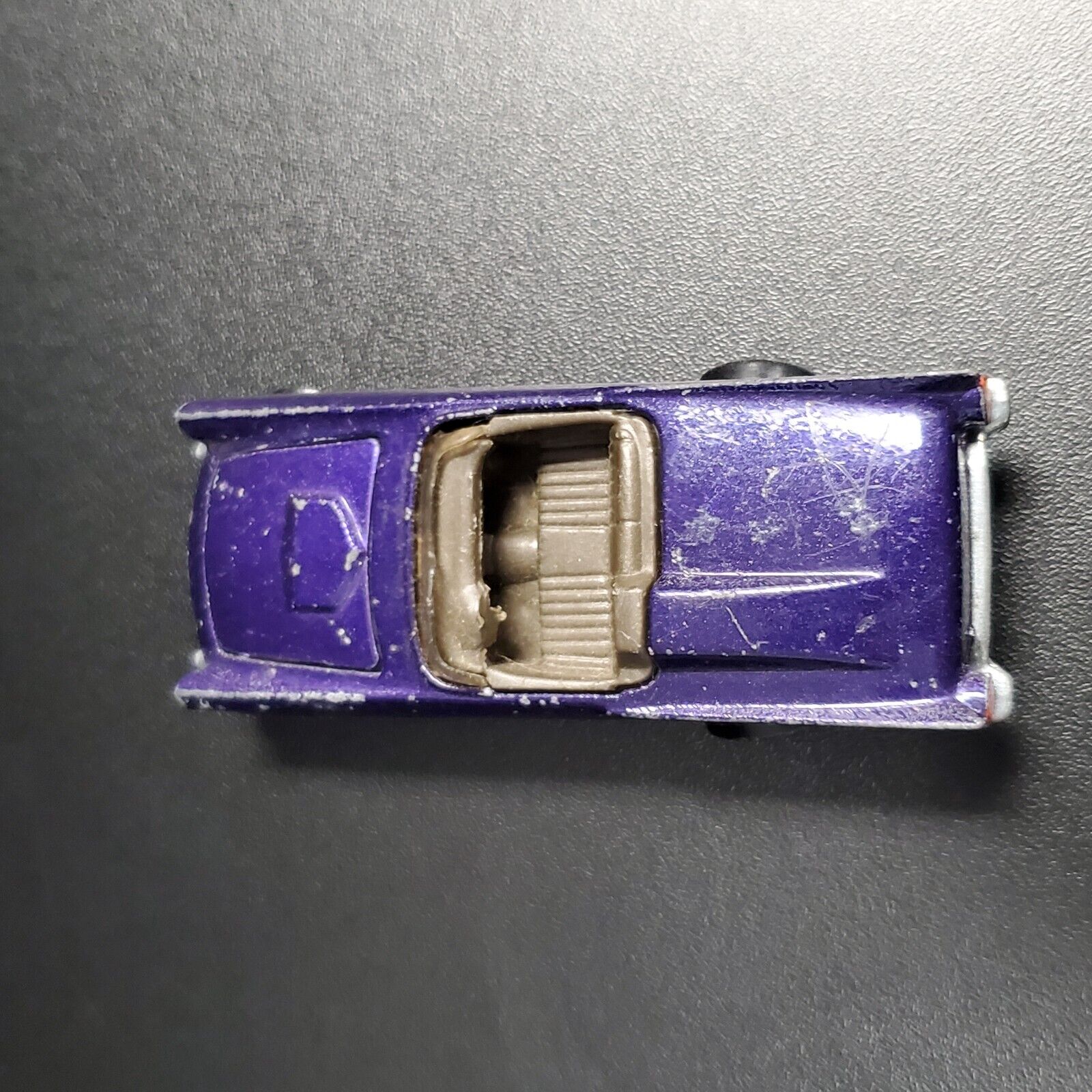 Hot Wheels Redline 1968 Classic 57 T-Bird PURPLE w/brown interior Unrestored Original Loose Car - House of Cars Virginia