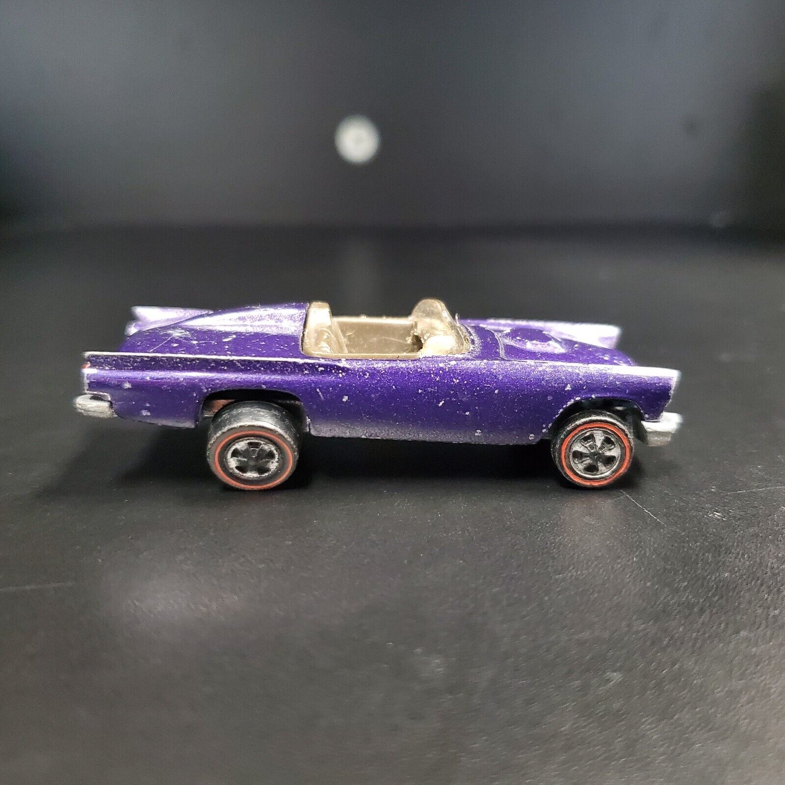 Hot Wheels Redline 1968 Classic 57 T-Bird PURPLE w/brown interior Unrestored Original Loose Car - House of Cars Virginia