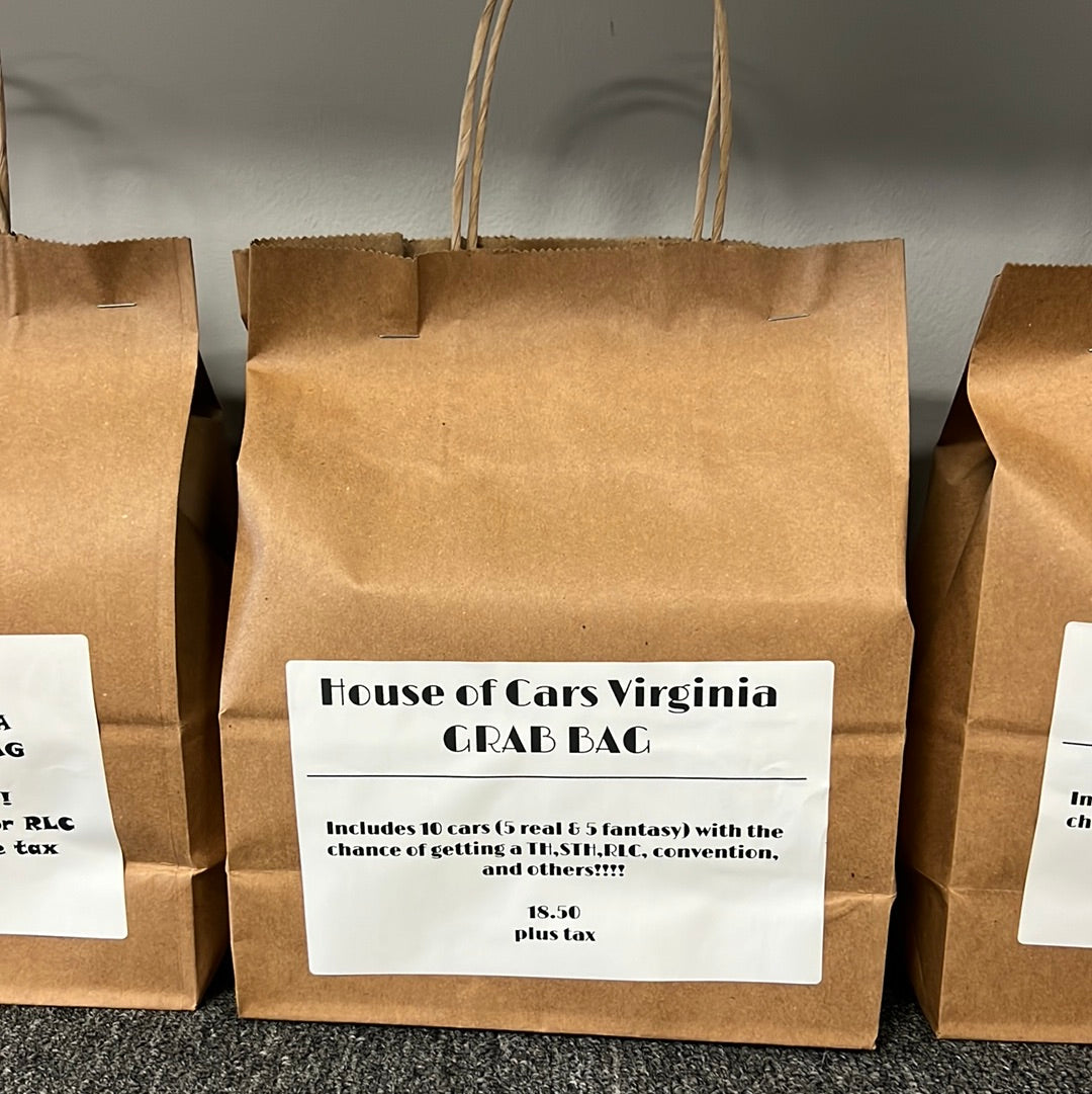 Hot Wheels Orange and White Set House of Cars Virginia