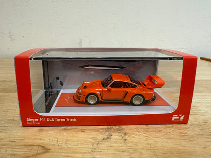Findassically Diecast Models 1:64 Singer 911 DLS Turbo Track Limited No. 604/899  - Blood Orange