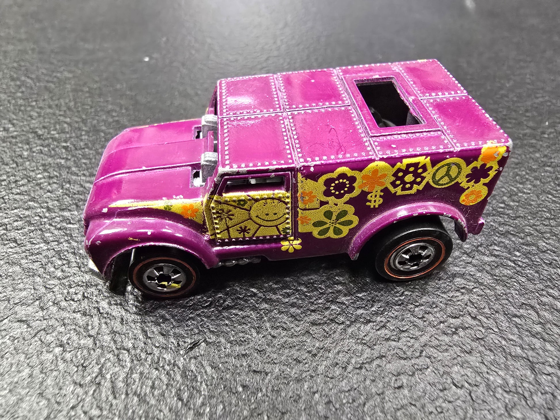 Vintage Hot Wheels Redline Funny Money Armored Car Plum 1970 HK 1/64 Diecast