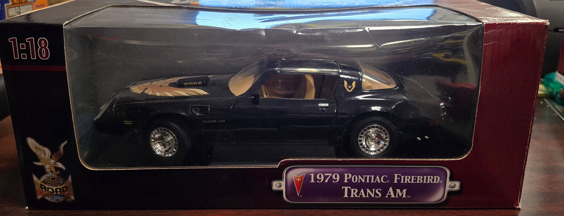 1979 Pontiac Firebird Trans Am Road Signature Diecast 1:18 Car - Black - House of Cars Virginia
