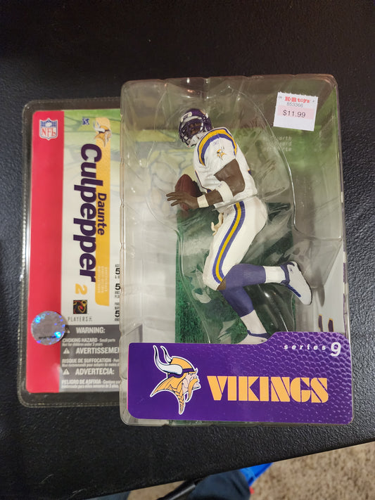 McFarlane Toys NFL Series 8 Ahman Green Green Bay Packers Chase Variant NIB - House of Cars Virginia