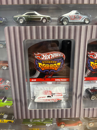 Hot Wheels 2010 Wayne's, Larry's, and Phil's Garage 30-Car Set (See Description)