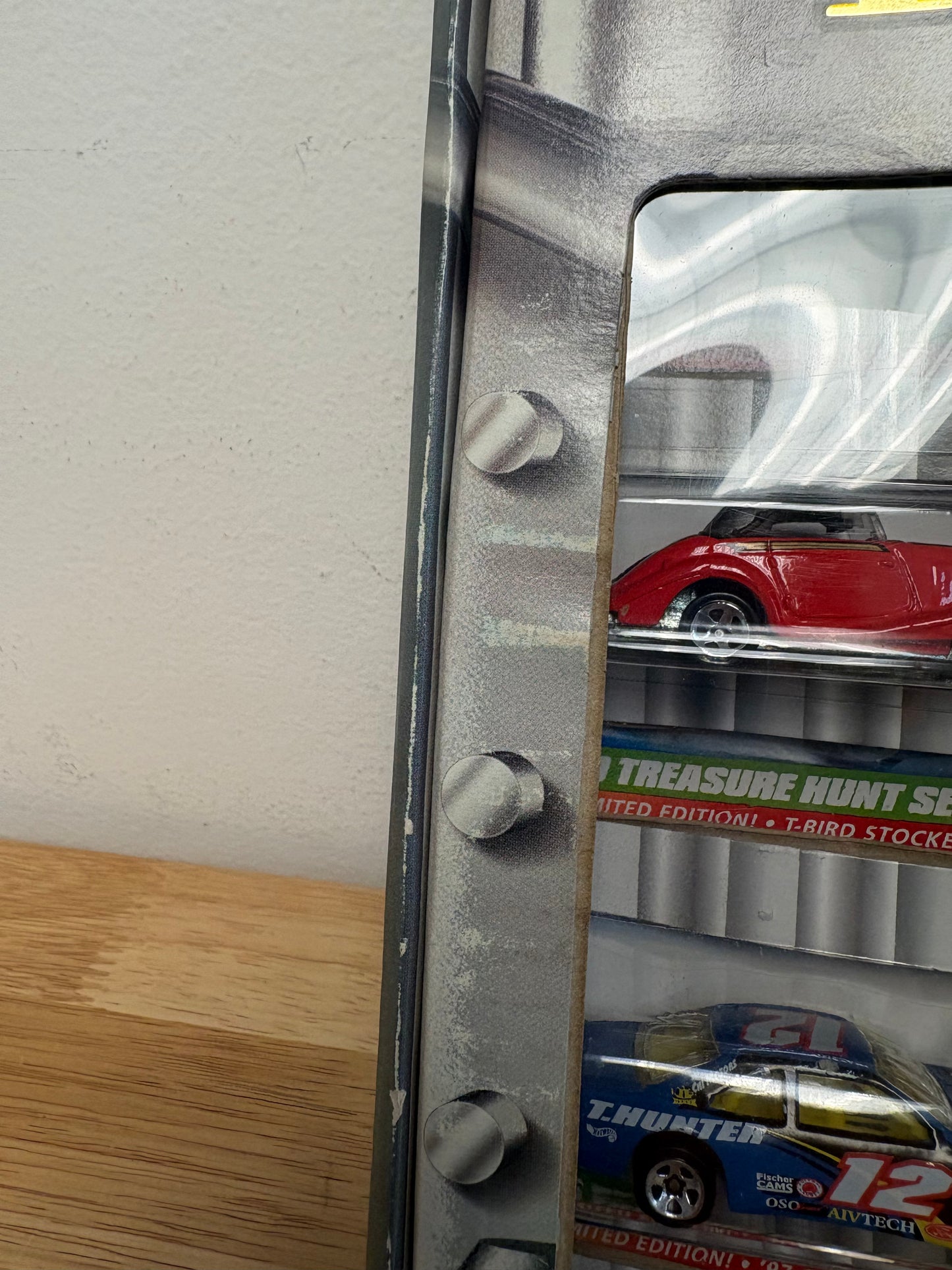 Hot Wheels 1999 Treasure Hunt Series Box Set 1 of 3,500 (See Description)