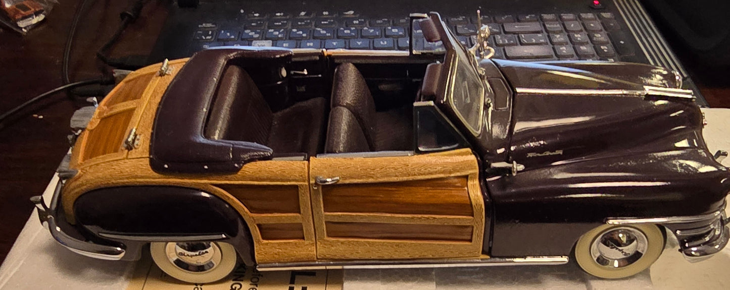 Danbury Mint 1948 Chrysler Town Country Convertible 1:24 Diecast Car 1994