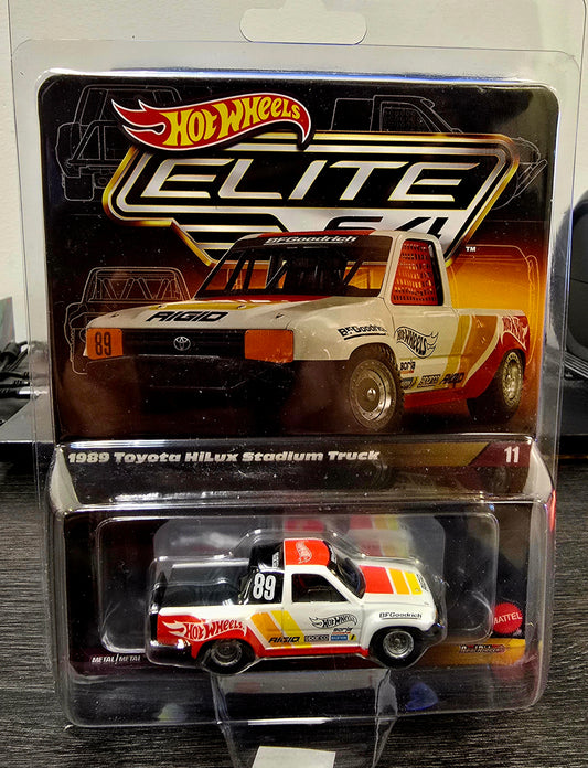 Hot Wheels Elite 64 1989 Toyota Helix Stadium truck