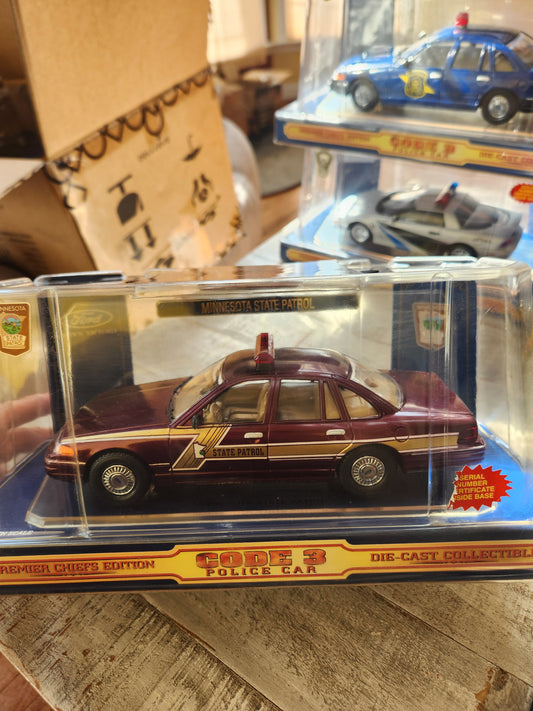 Minnesota State Police Patrol Code 3 Diecast Car & Patch Ford Crown Victoria - House of Cars Virginia