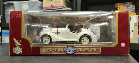 1.18 Collection Die Cast Metal Road Legends 1940 BMW 328